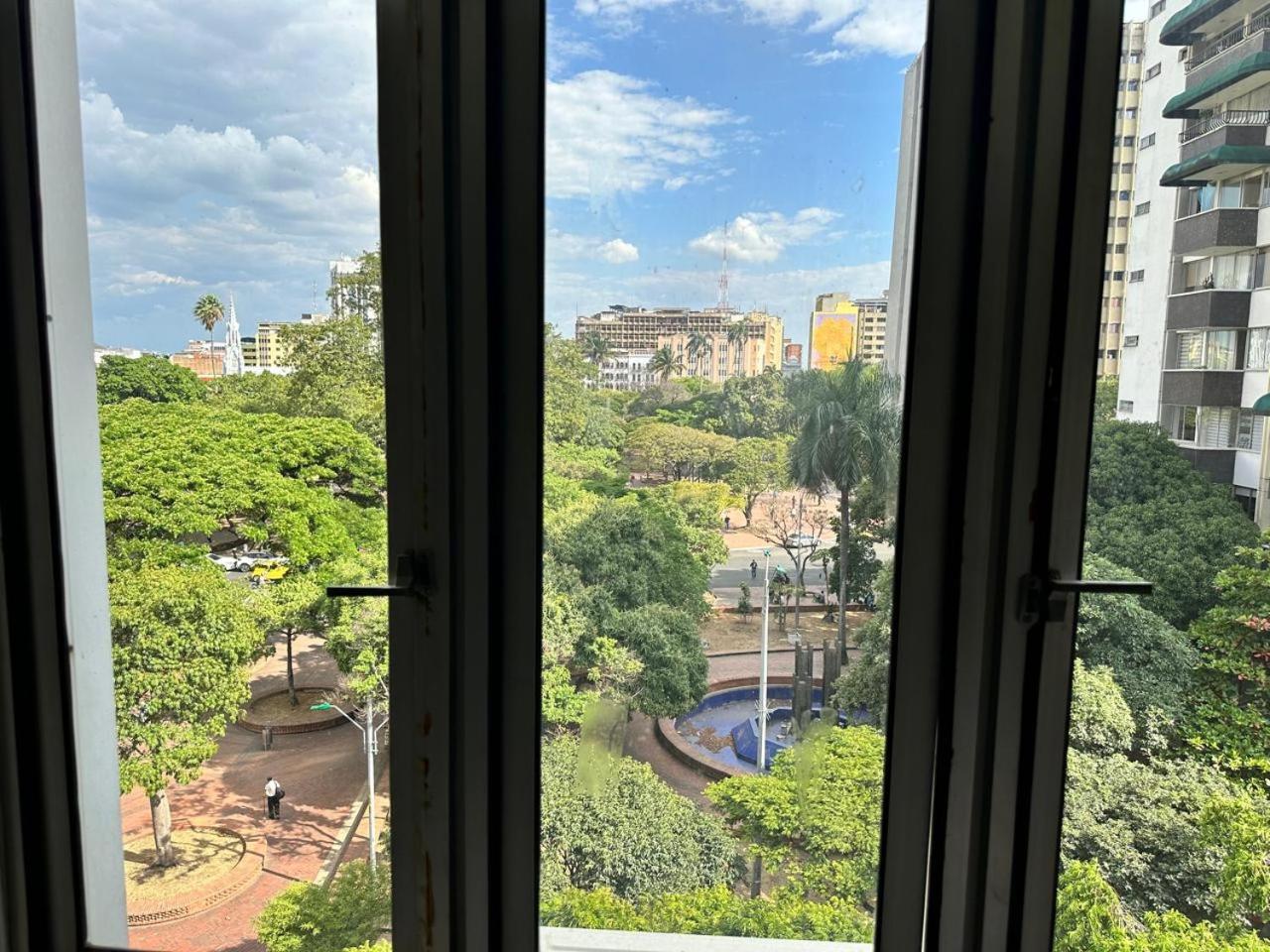 Edificio Palacio Rosa Apartment Cali