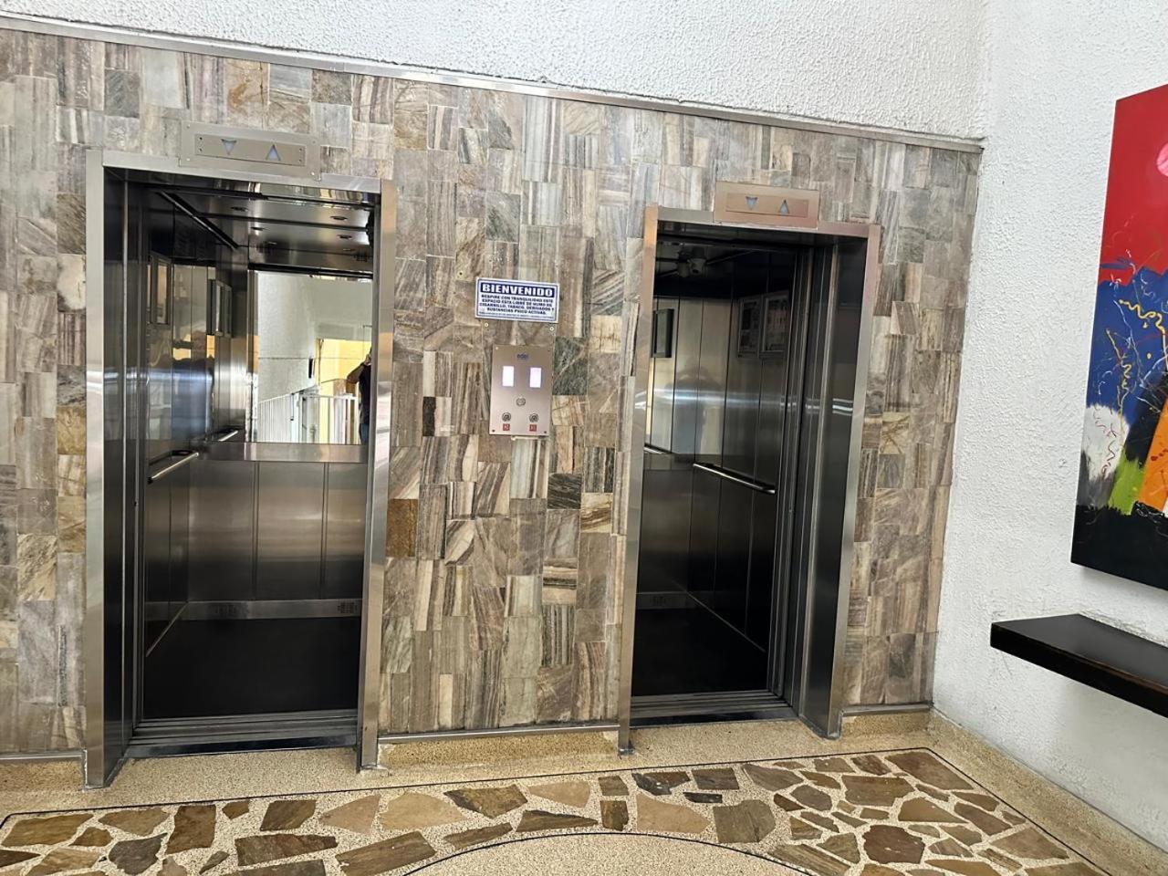 Edificio Palacio Rosa 公寓